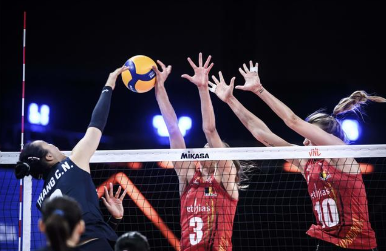  南京同曦替补席发威逆转战胜福建浔兴