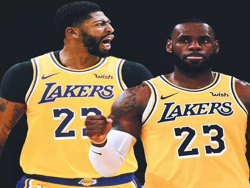  NBA巨星加冕赛季得分王宝座