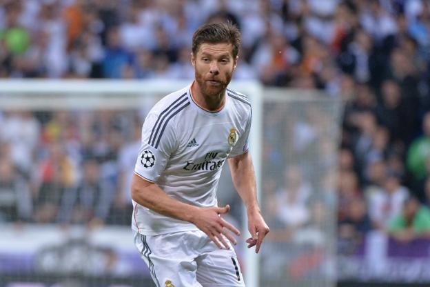  友谊赛演绎攻守大战，双方奉献精彩对攻