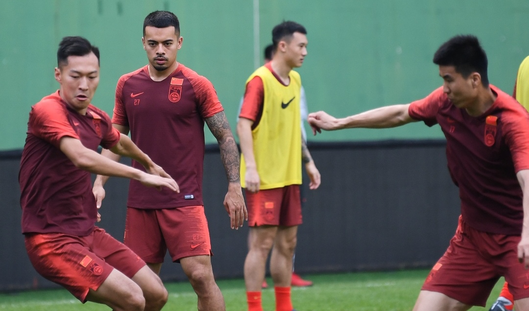 归化球员融入加速,国家队实力显著提升