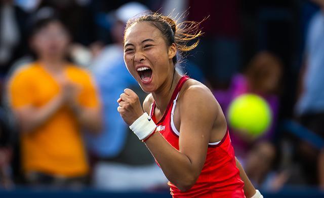 中国金花郑钦文突破,首进大满贯八强