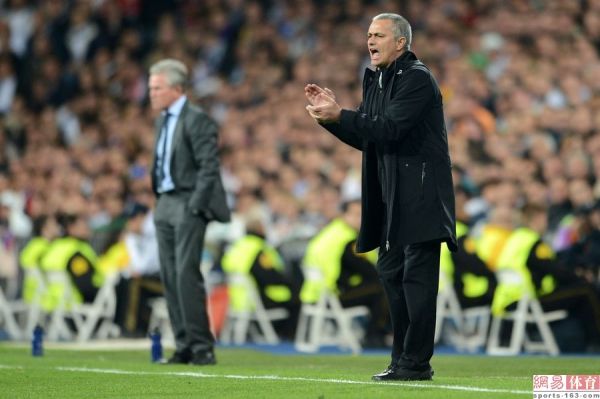 足球城德比万人空巷,城市荣耀在此一战